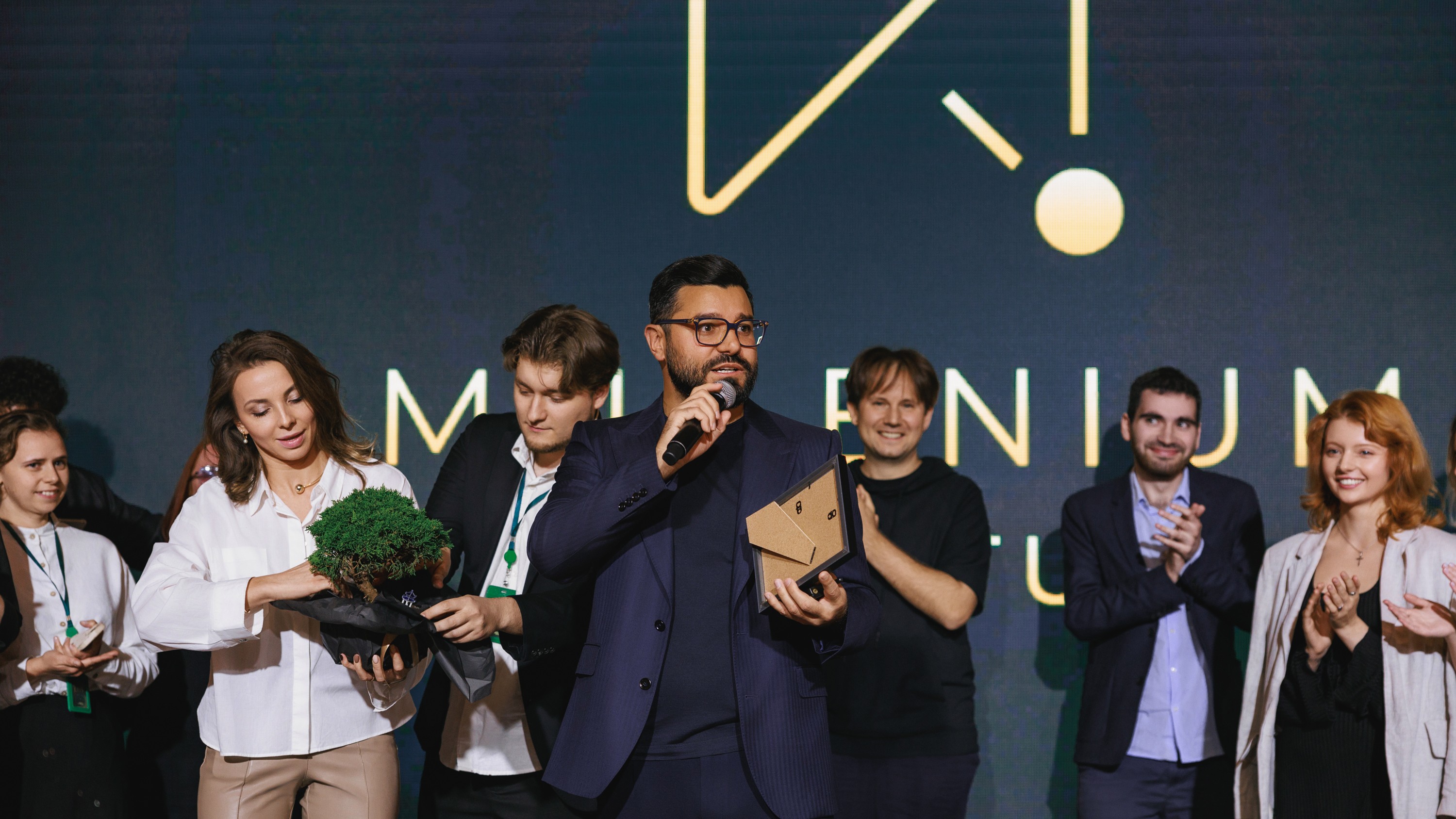 Narek on stage at the Millenium in Moscow 2025