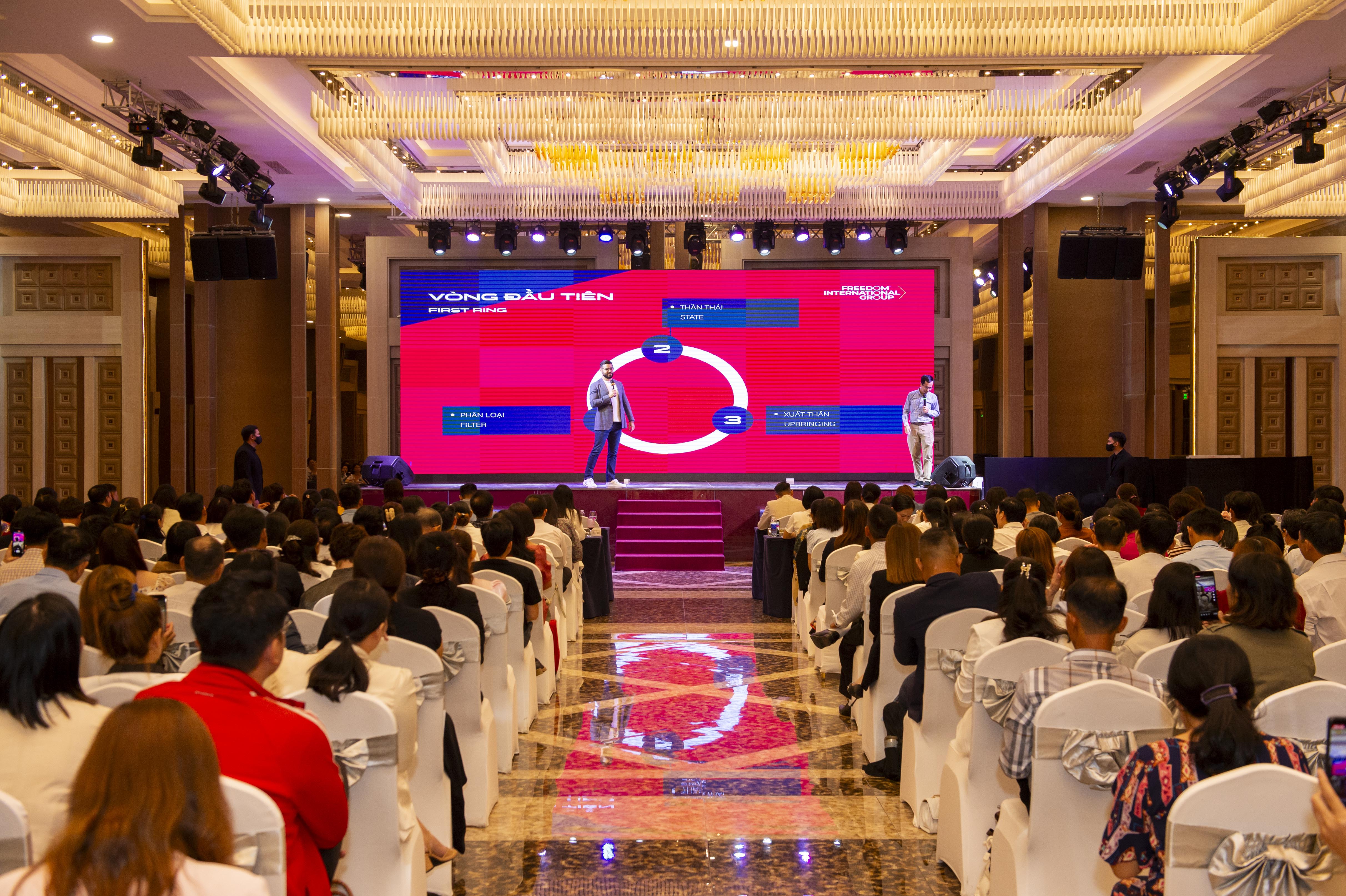 Narek is at the SERIOUSLY event in Bien Hoa 2024 with a microphone